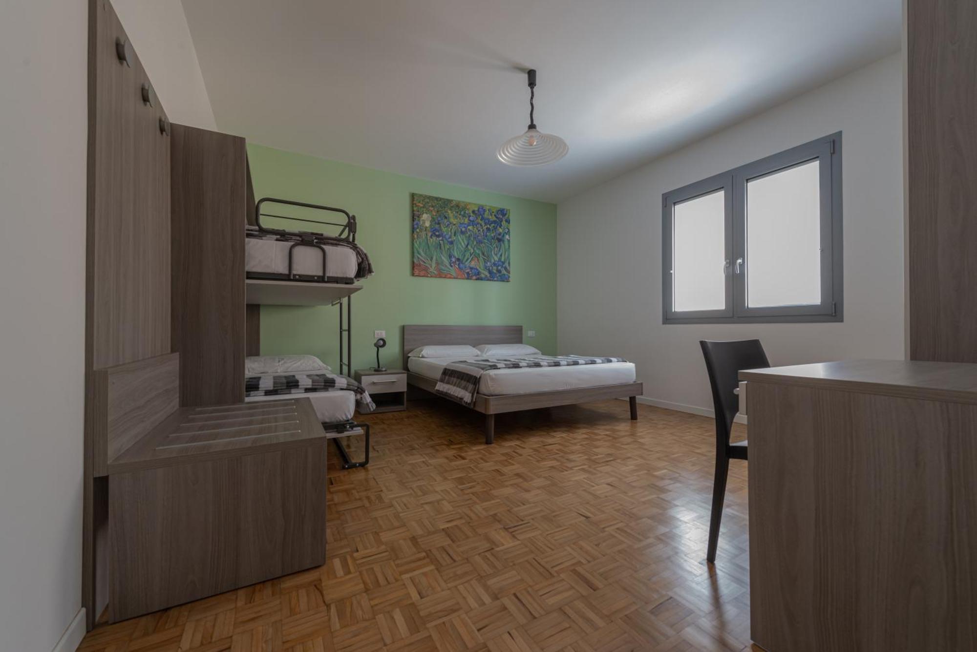 Отель Marconi House Местре Экстерьер фото