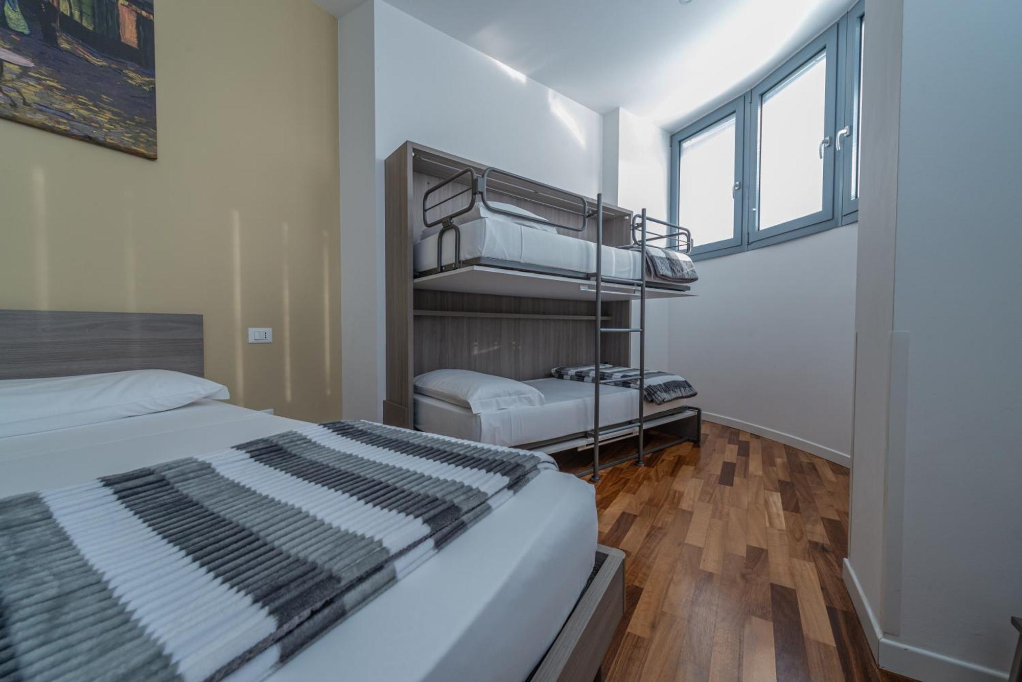 Отель Marconi House Местре Экстерьер фото