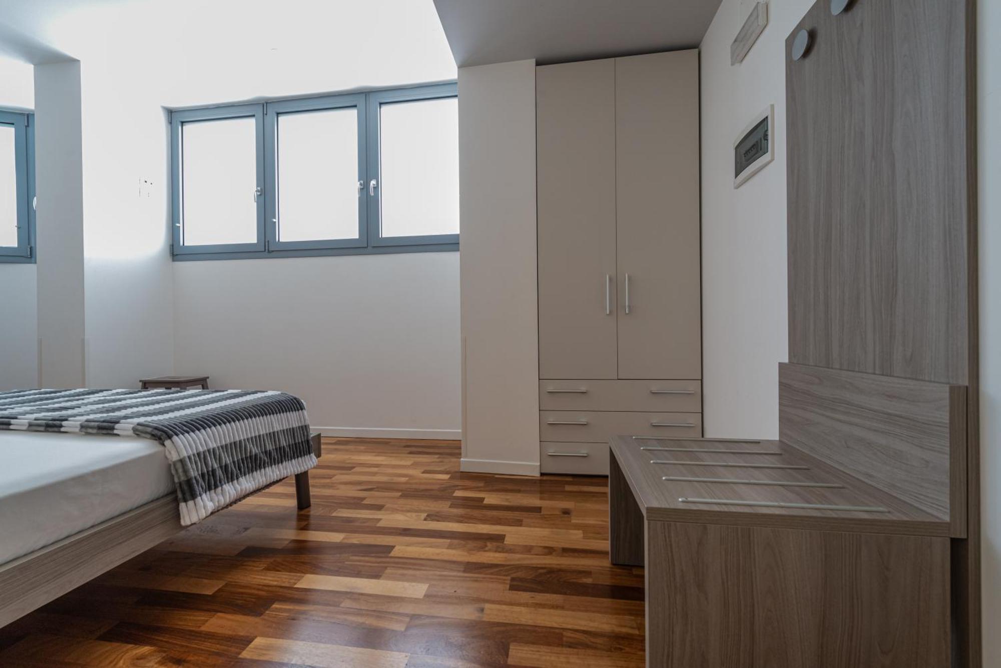 Отель Marconi House Местре Экстерьер фото
