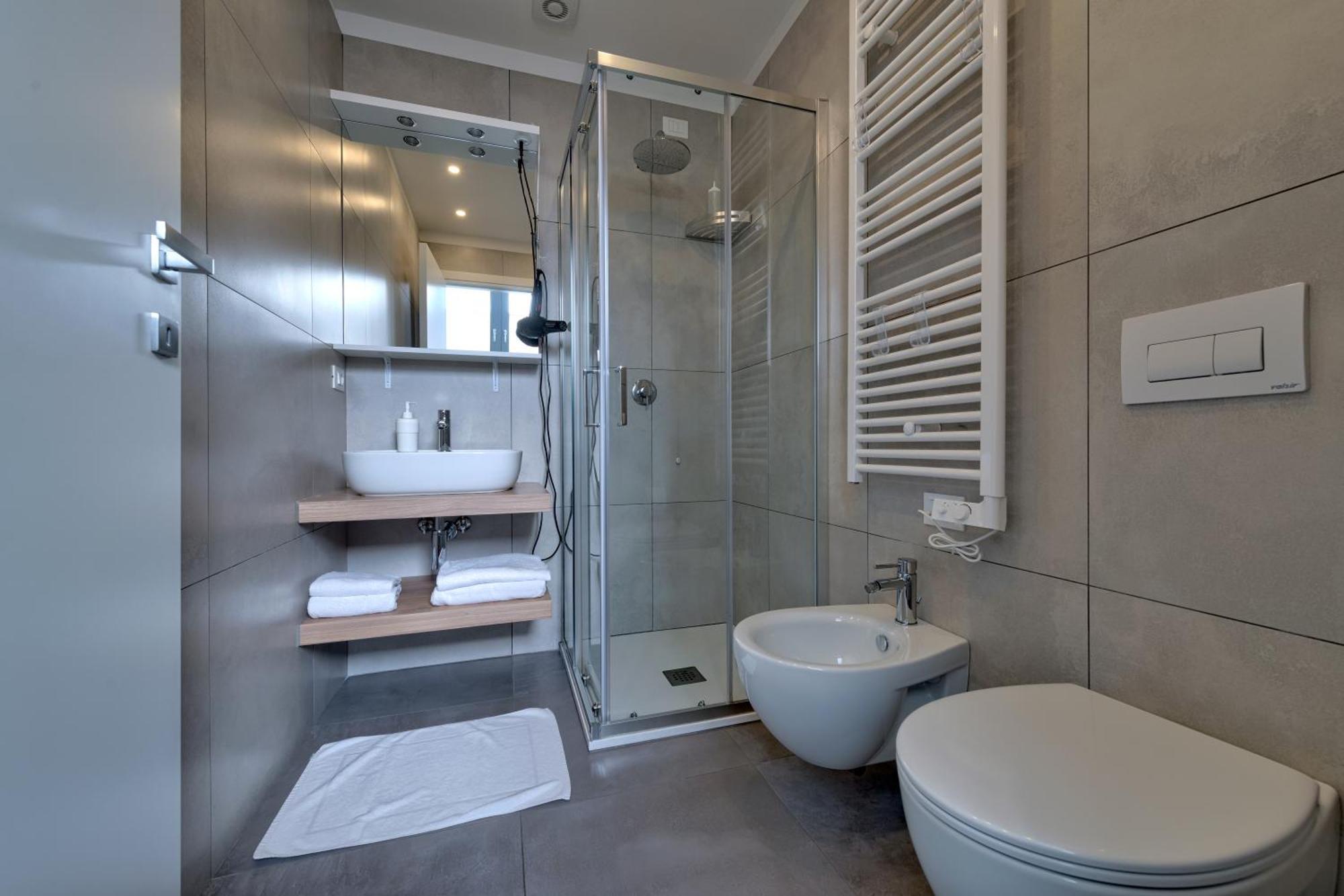 Отель Marconi House Местре Экстерьер фото